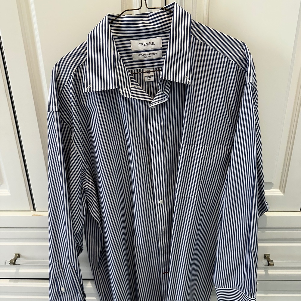 EUC Men’s Cremieux Button down shirt size 17.5 34